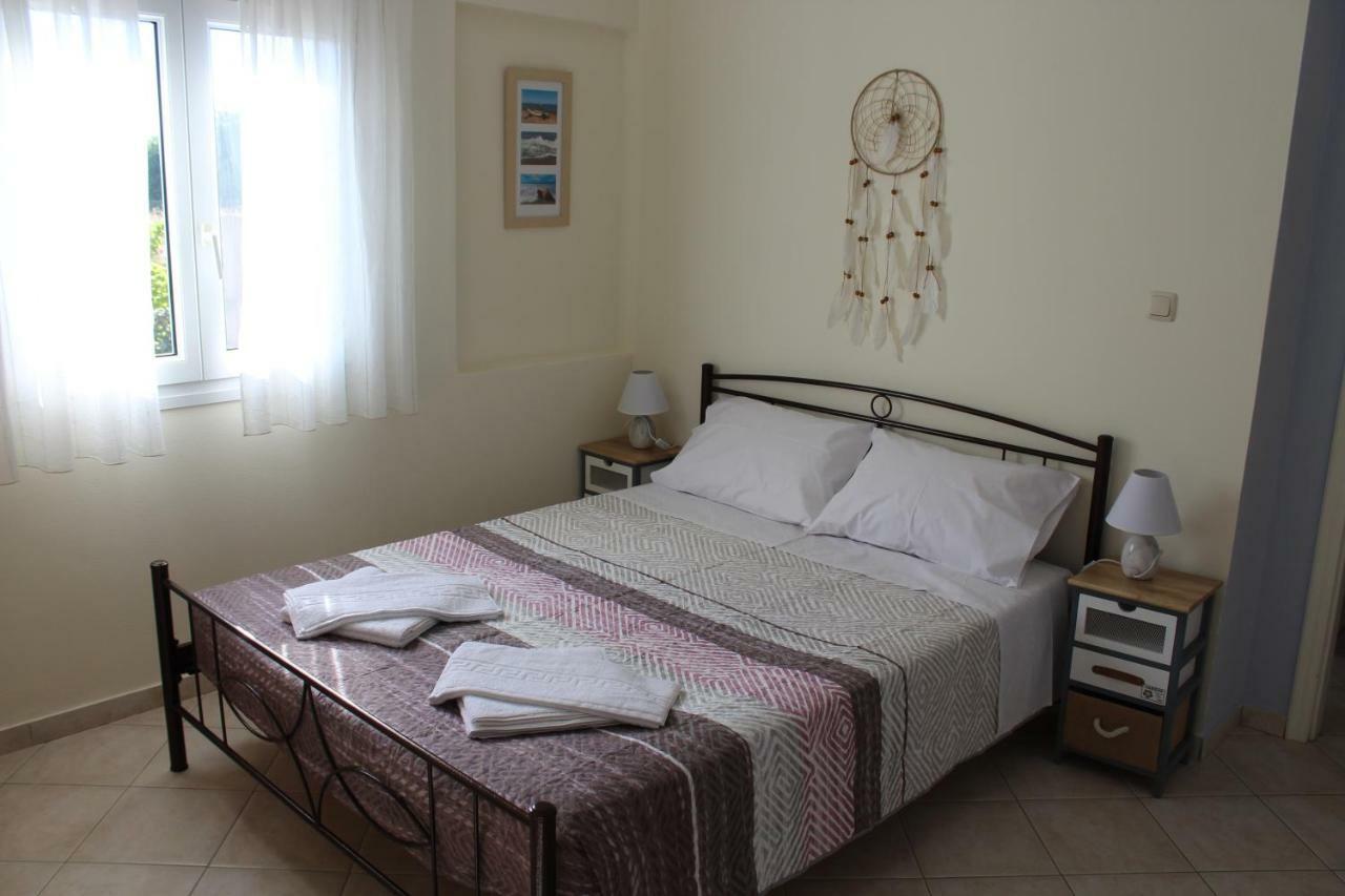 Lonelia'S Family Homes Lefkimmi  Luaran gambar