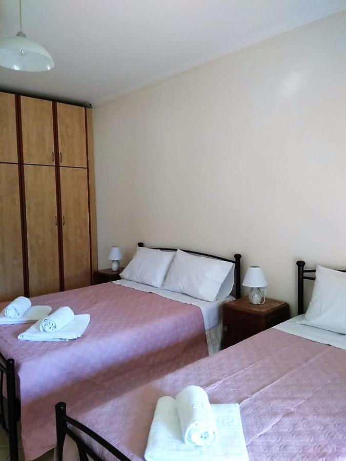 Lonelia'S Family Homes Lefkimmi  Luaran gambar